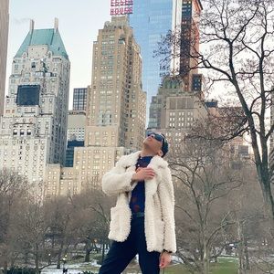 Meet your Posher, Jhonny